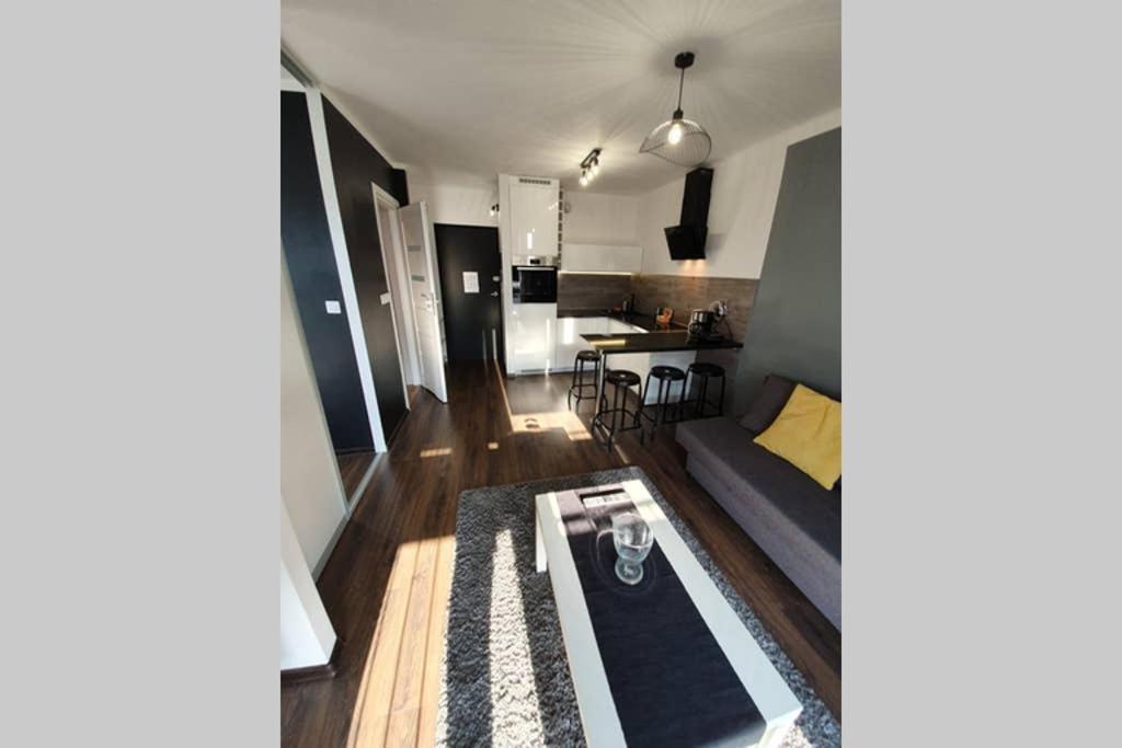 3Eco View Apart City Center Ulica Pereca Варшава Екстериор снимка